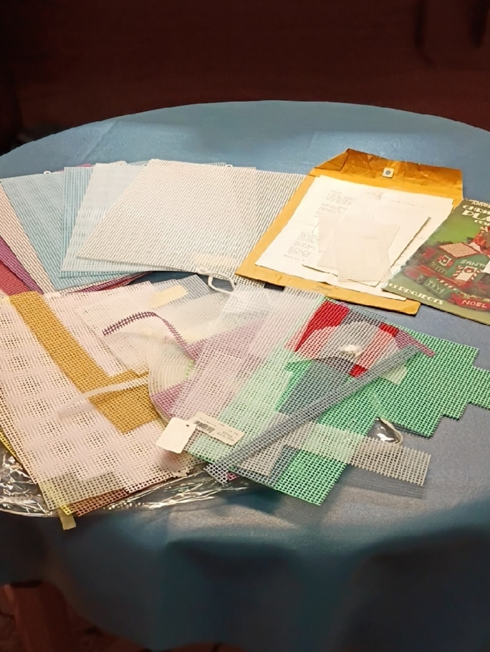 Plastic Canvas Craft Sheets Assorted Colors for Home Office Arts & Crafts